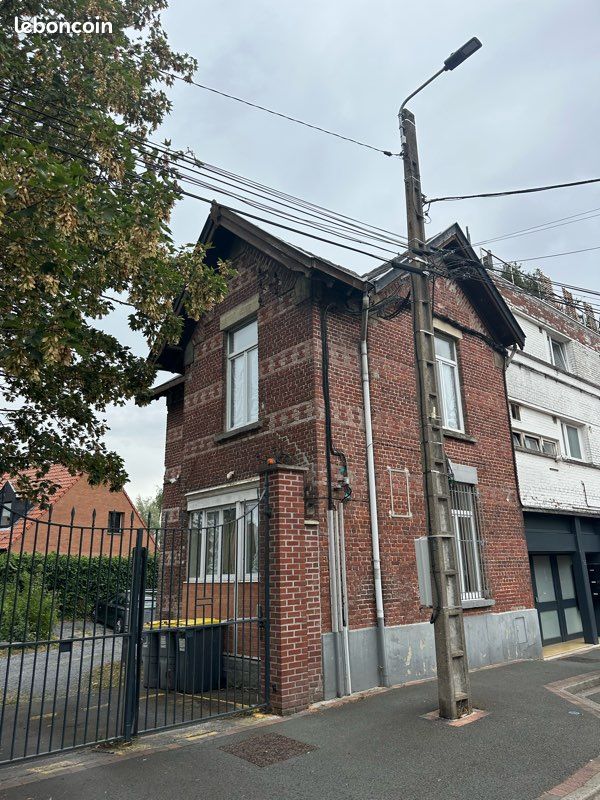 Maison 4 pièces 78 m² · à Loos · 78 m² · 900 €