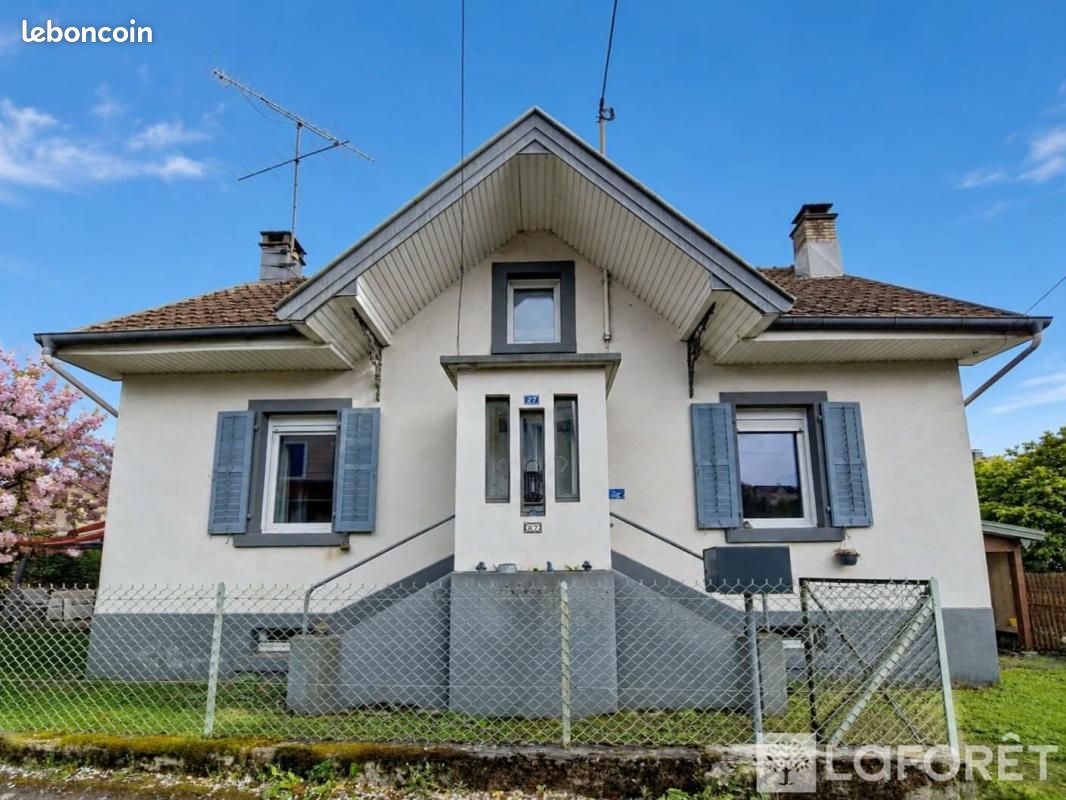 Maison 4 pièces 83 m² · à Fesches-le-Châtel · 83 m² · 130 000 €