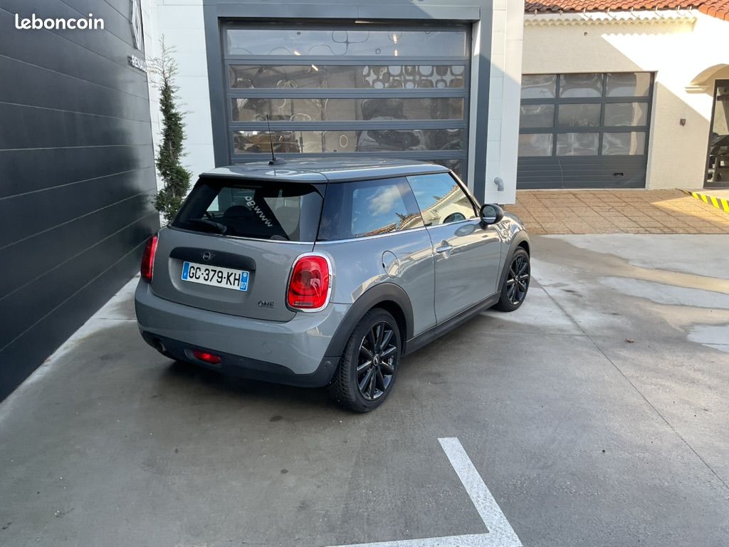 MINI COOPER 1.5i 102 ONE (image 6)