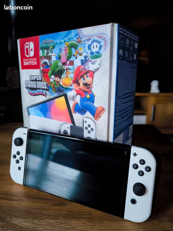 Nintendo Switch OLED édition limitée Super Mario Bros. Wonder – Comme neuve (image 2)
