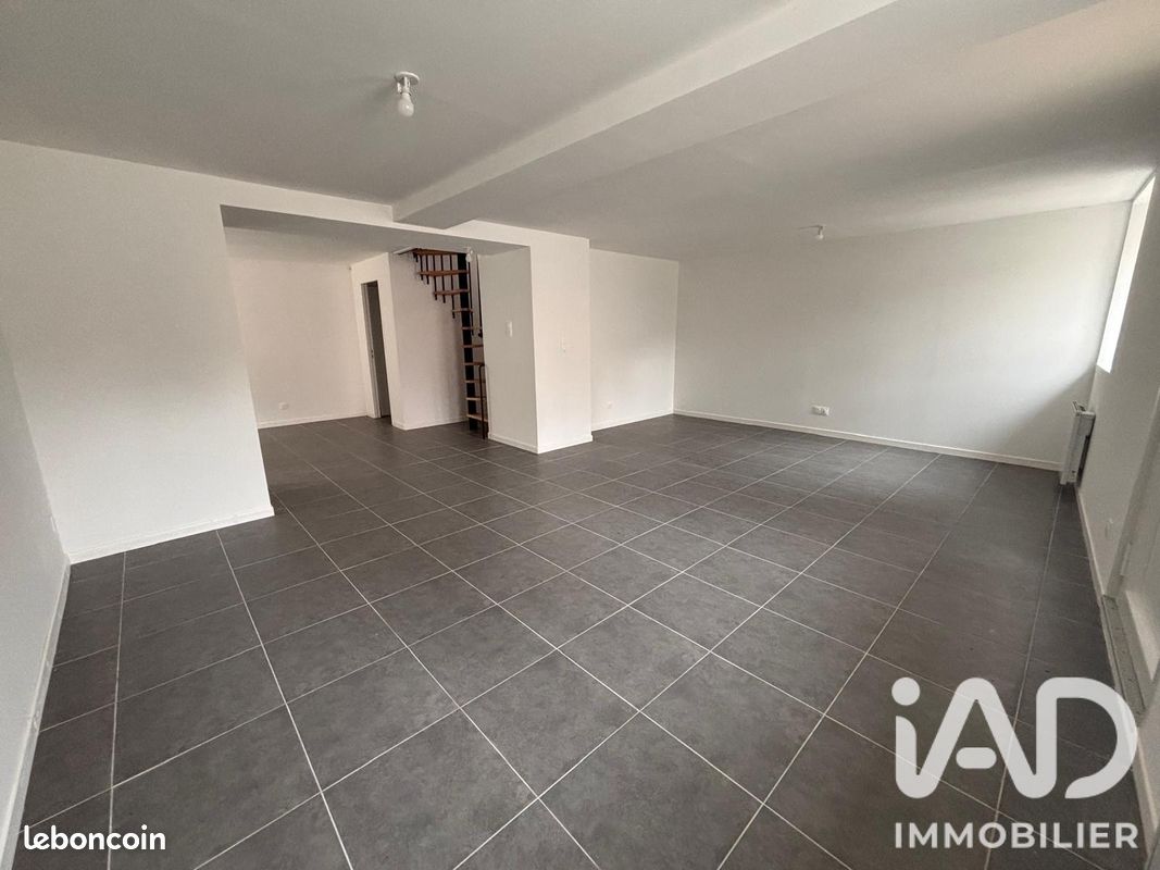 Maison 3 pièces 85 m² · à Chézy-sur-Marne · 85 m² · 160 000 €