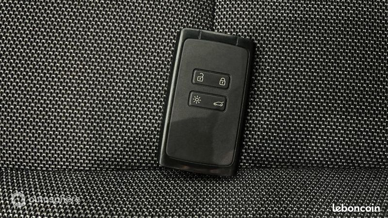 Renault Captur 1.6 E-Tech hybride rechargeable 160ch Intens -21 (image 16)