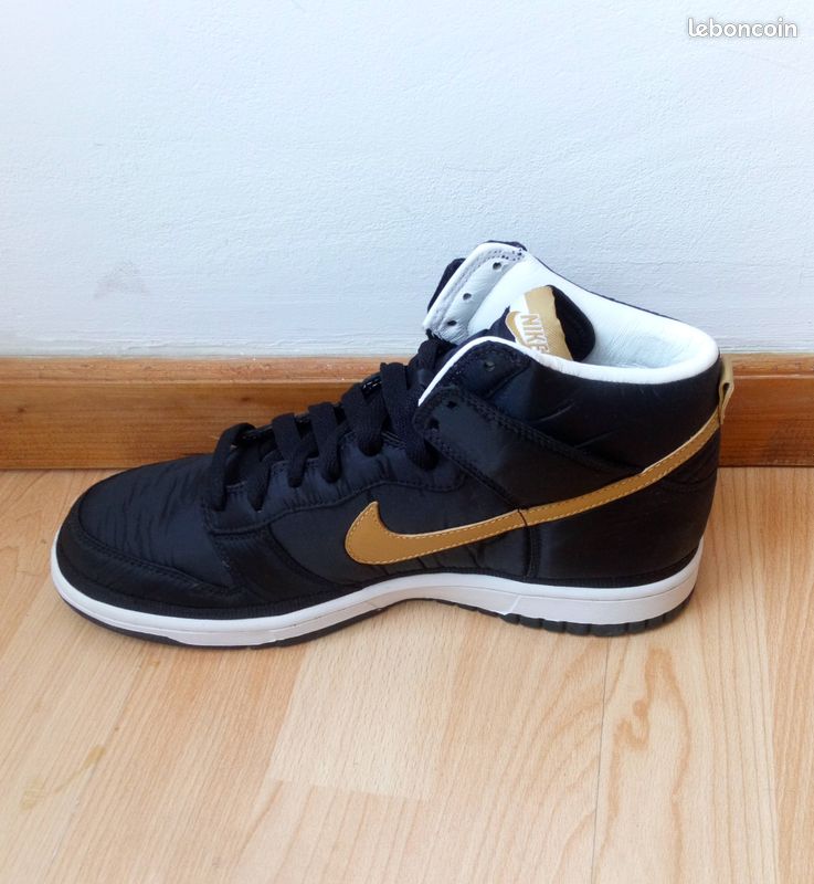 Nike Dunk Hi Vandal Premium Noir Or Black Metallic Gold pour homme