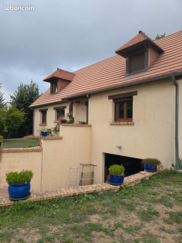 Maison 7 pièces 137 m² · à Évreux · 137 m² · 330 000 €