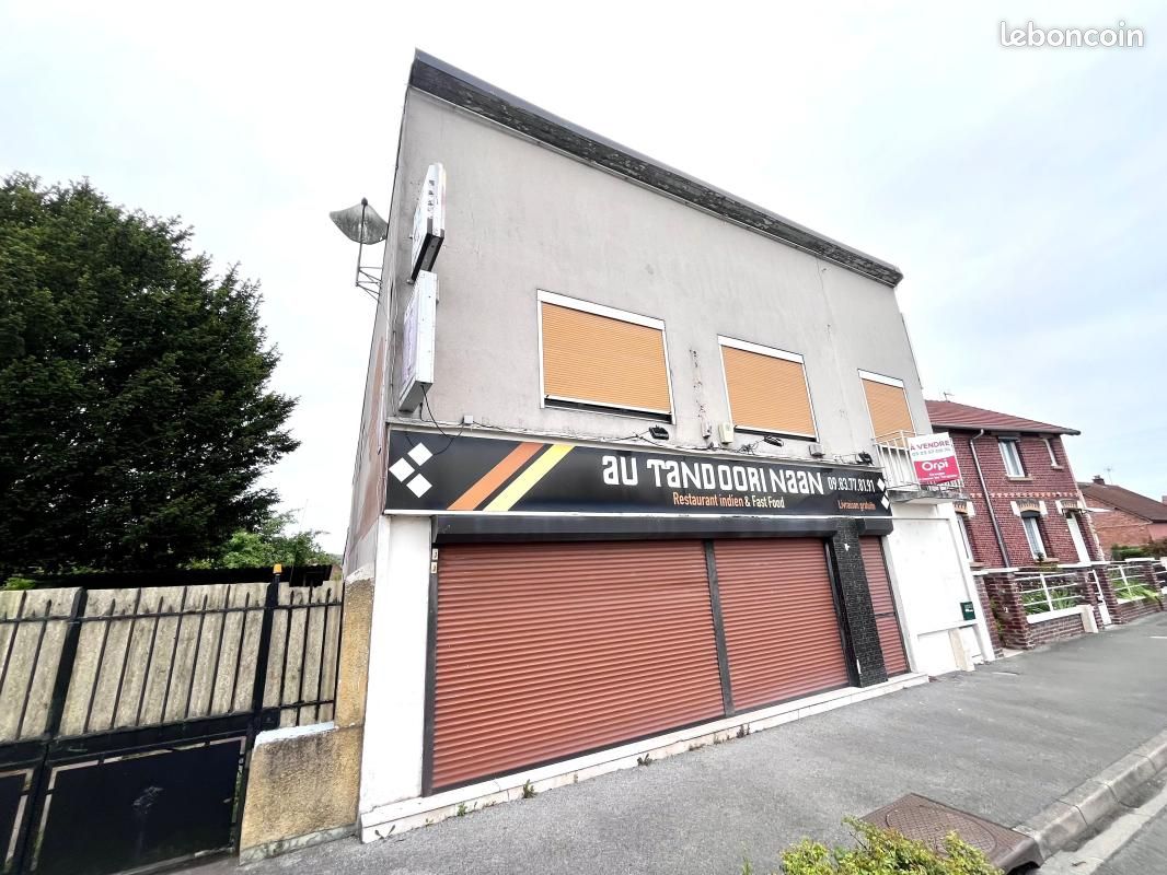 Maison 6 pièces 260 m² · à Tergnier · 260 m² · 77 900 €