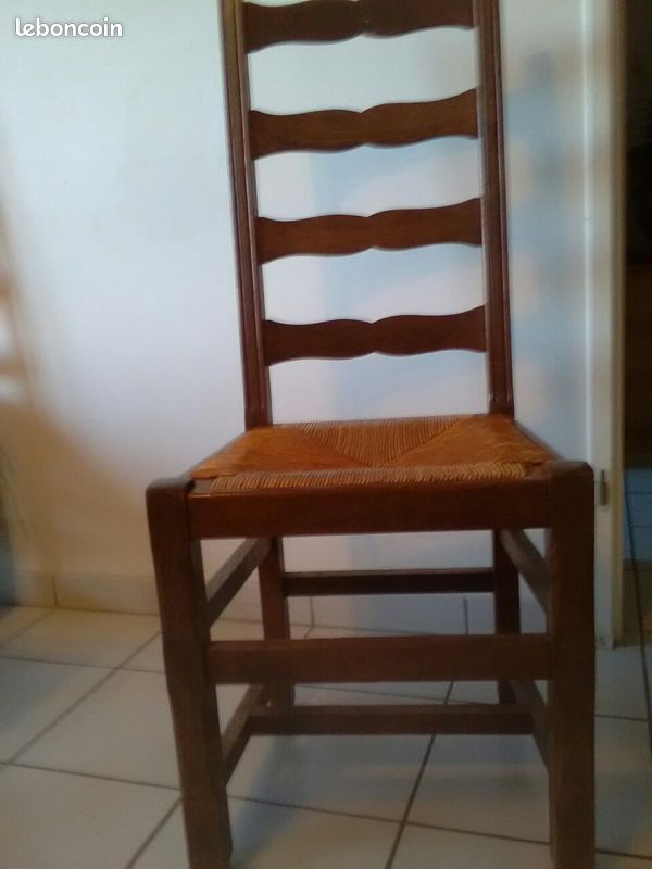 Vend 4 chaises chêne massif paillees (image 2)