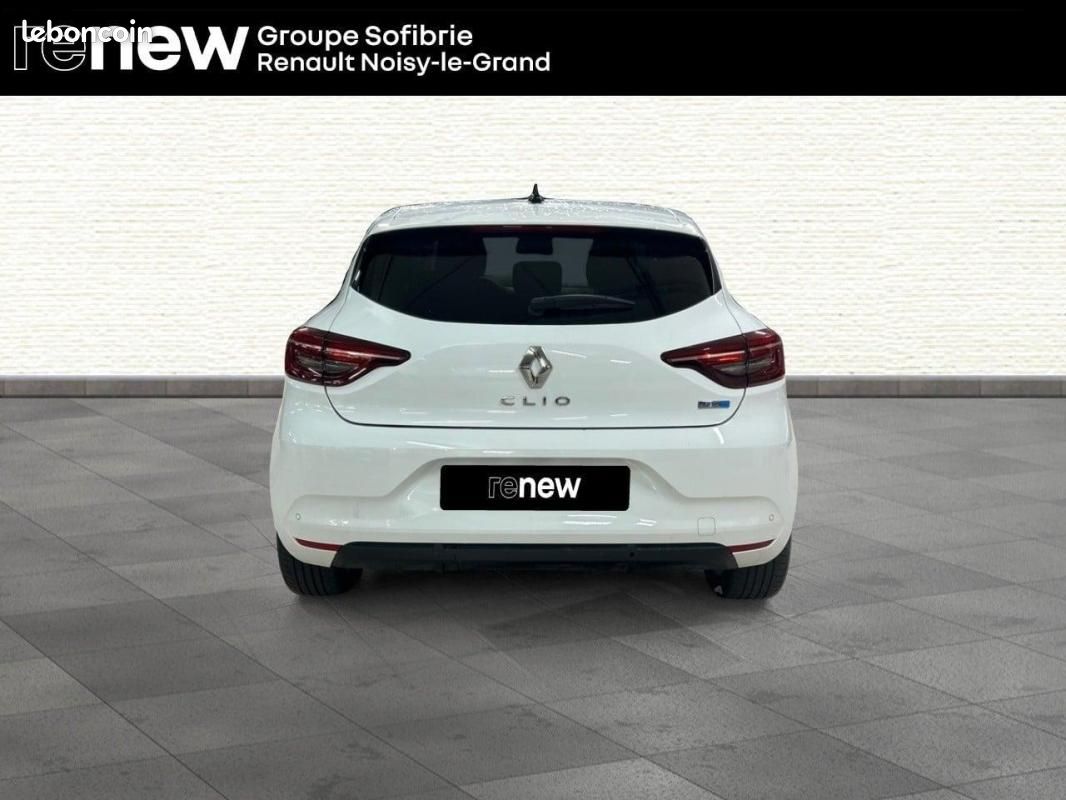 Renault Clio V E-Tech full hybrid 145 Evolution (image 5)