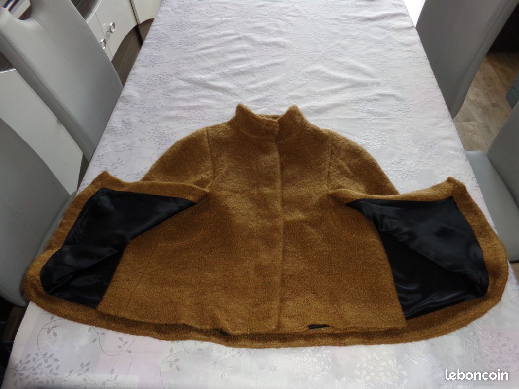 Cape et poncho marque ZARA T/38 état neuf (image 7)