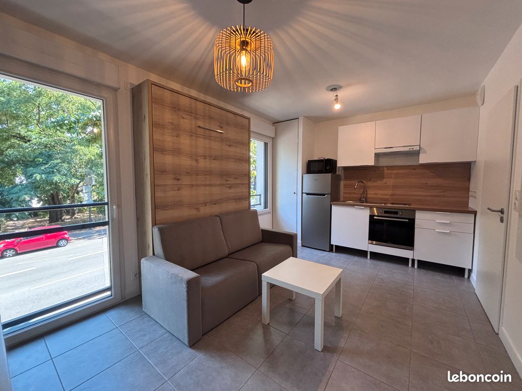 Appartement 1 pièce 25 m² · à Nantes · 25 m² · 650 €