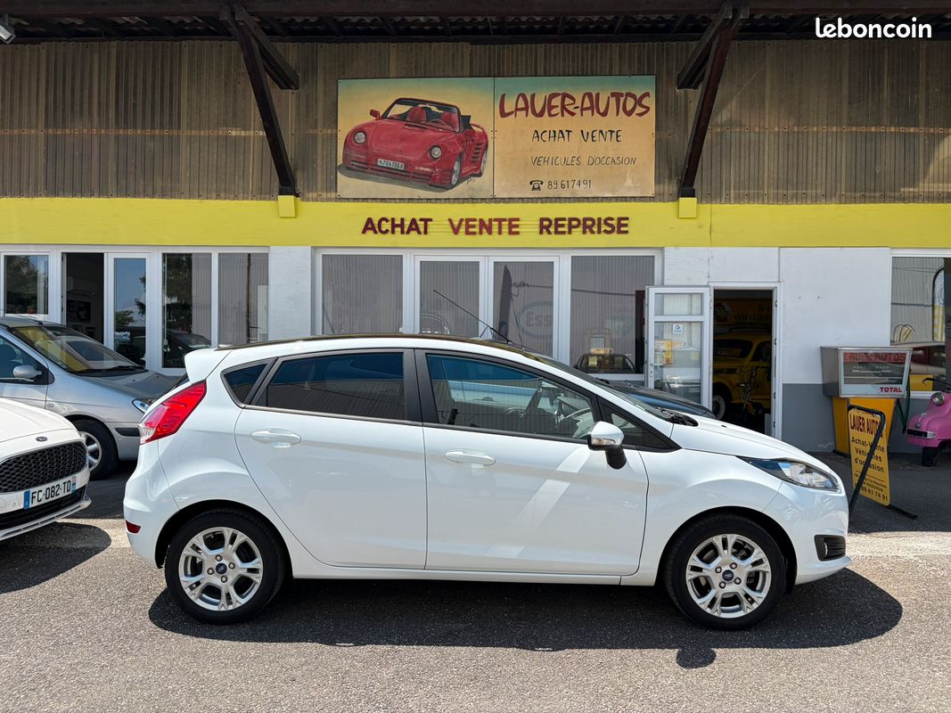 FORD FIESTA 1.0 ECOBOOST 100ch TREND 5P / SEULEMENT 52000 KMS (image 1)