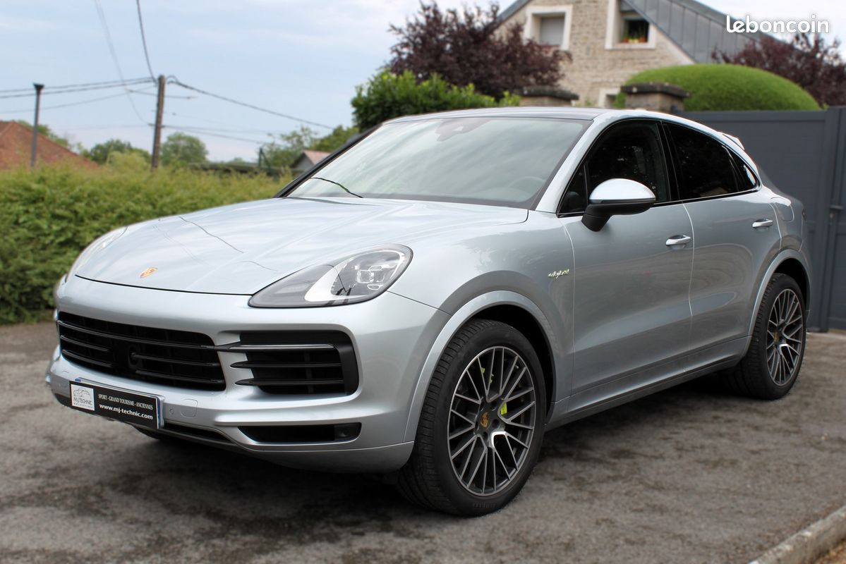 Porsche Cayenne Coupé E-Hybrid 462cv - 47.950km - (image 2)