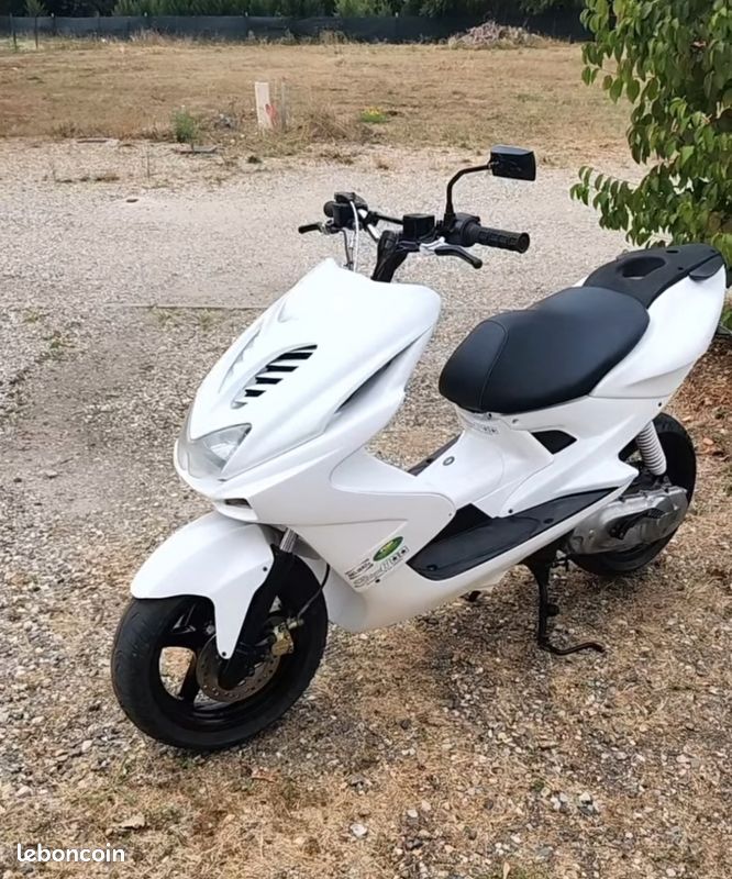 Yamaha Aerox Mbk 50cc Scooter Mbk Nitro Aerox 50cc Tuning Aerox