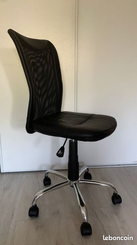 Bureau et chaise (image 4)