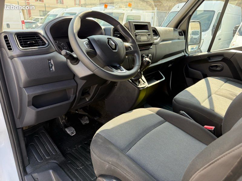 16658 HT Renault Master III L2H2 2.3DCI 135cv Grand confort (image 4)