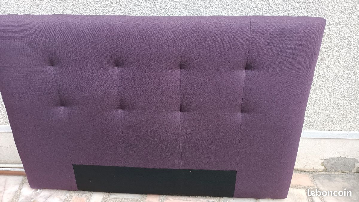 Tête de lit capitonnée (image 1)