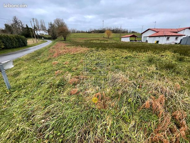 Terrain 2304 m² BELLOCQ