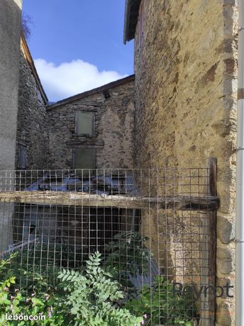 Grange 2 pièces 60 m²