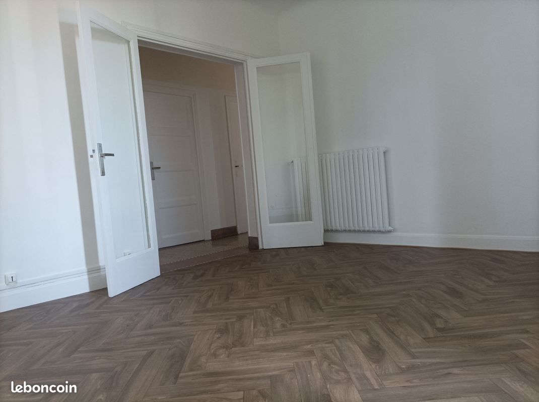 Appartement 3 pièces 65 m² · à Clermont-Ferrand · 65 m² · 690 €/mois