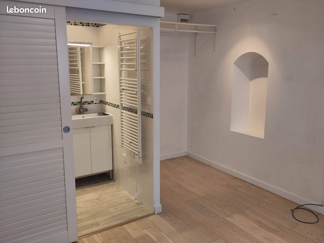 Appartement 1 pièce 14 m² · à Nantes · 14,3 m² · 440 €