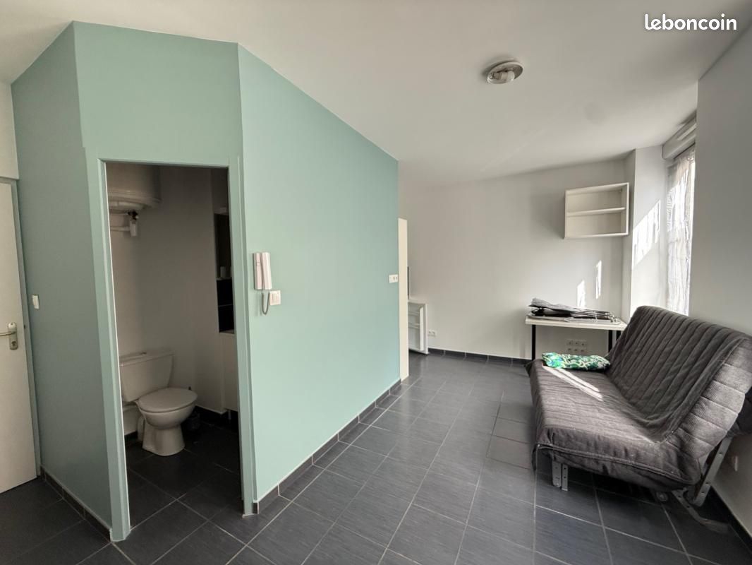 Appartement 1 pièce 19 m² · à Saint-Étienne · 19 m² · 350 €