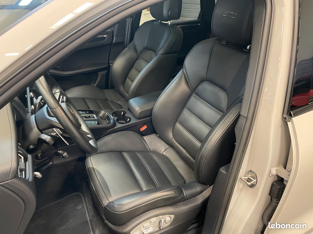 Porsche Macan GTS – Pack Sport Chrono - 440CV - Entretien à jour - Toit ouvrant – Jantes 21 (image 8)