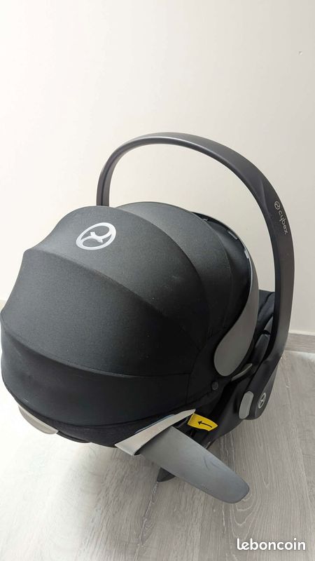 Siège auto / Cosy Cybex Platinium Cloud Z i-size noir (image 3)