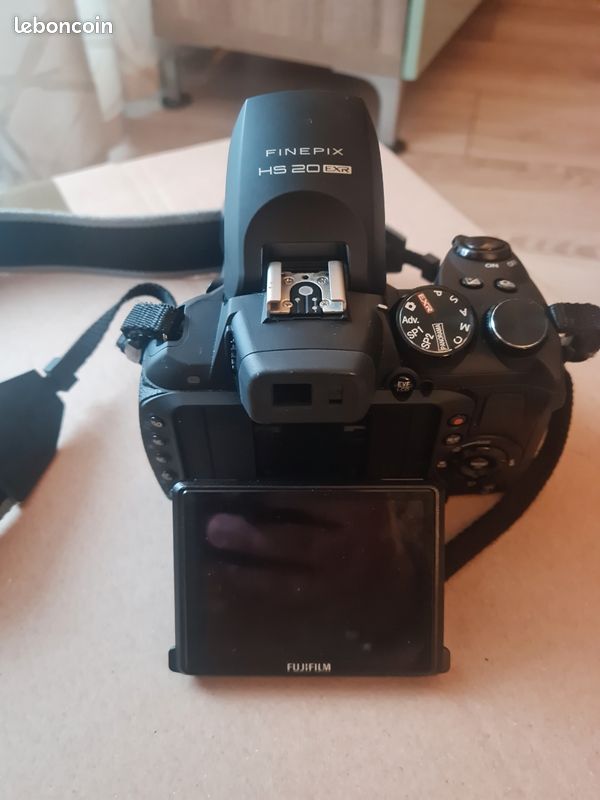 Appareil photo FUJIFILM FINEPIX HS 20 exr (image 3)