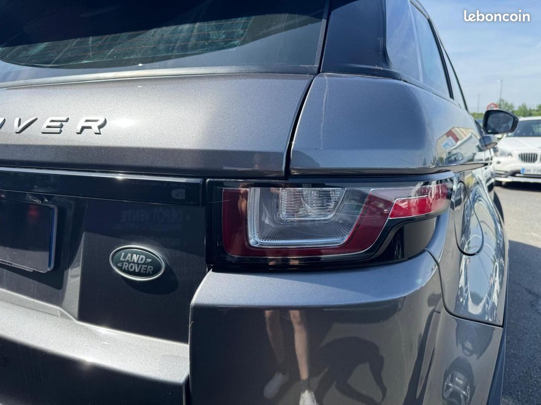 LAND ROVER RANGE ROVER EVOQUE 2.0 TD4 180cv SE Dynamic 4x4 (image 37)