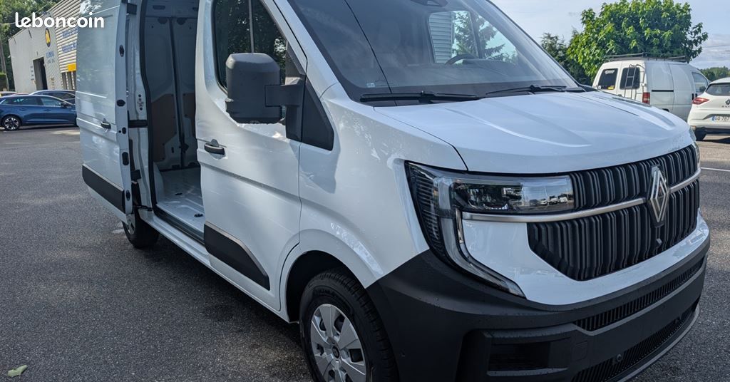Renault Master L2H2 EXTRA 150 CV (image 7)