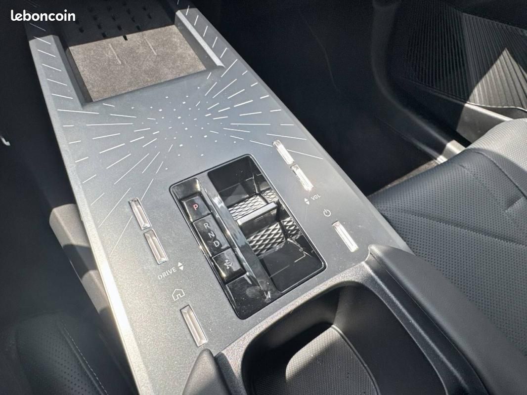 DS 7 N°7 ELECTRIQUE E-Tense FWD - Etoile (image 14)