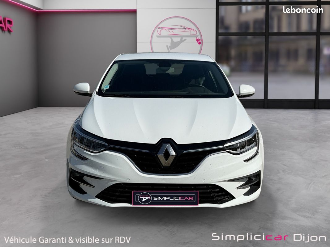 RENAULT MEGANE 1.5 BLUE DCI 115 Evolution 115Ch Garantie 12 mois (image 8)