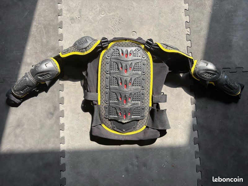 Gilet de protection motocross/bmx enfant prix négociable (image 2)