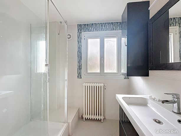 Maison a louer champigny-sur-marne - 8 pièce(s) - 163 m2 - Surfyn