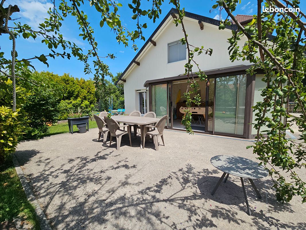 Maison 5 pièces 120 m² · à Amancey · 120 m² · 278 000 €