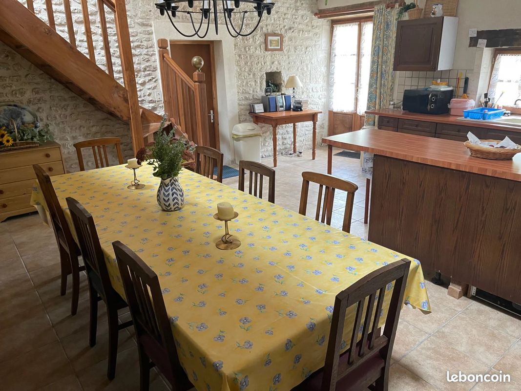 Maison 8 pièces 225 m² - Verdille 16140 (image principale 6)