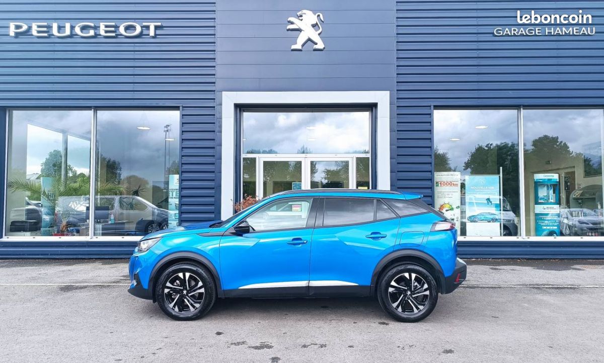 Peugeot 2008 (2) BLUEHDI 130 EAT8 ALLURE PACK (image 4)