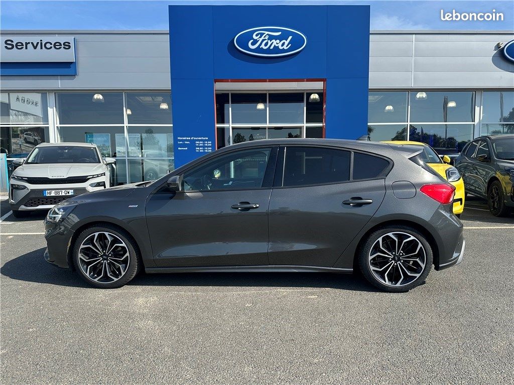 Ford Focus IV 2.0 ECOBLUE 150 S&S ST Line (image 8)