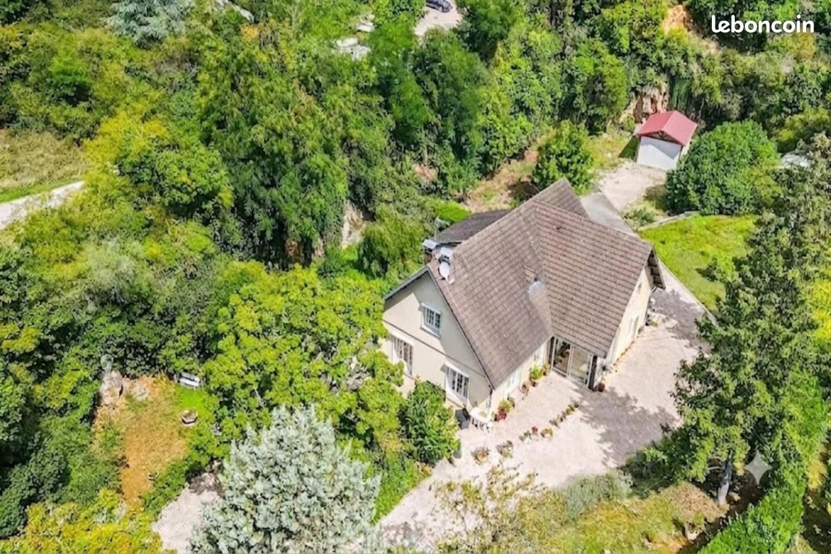 Maison 9 pièces 331 m² · à Chenôve · 331 m² · 759 000 €