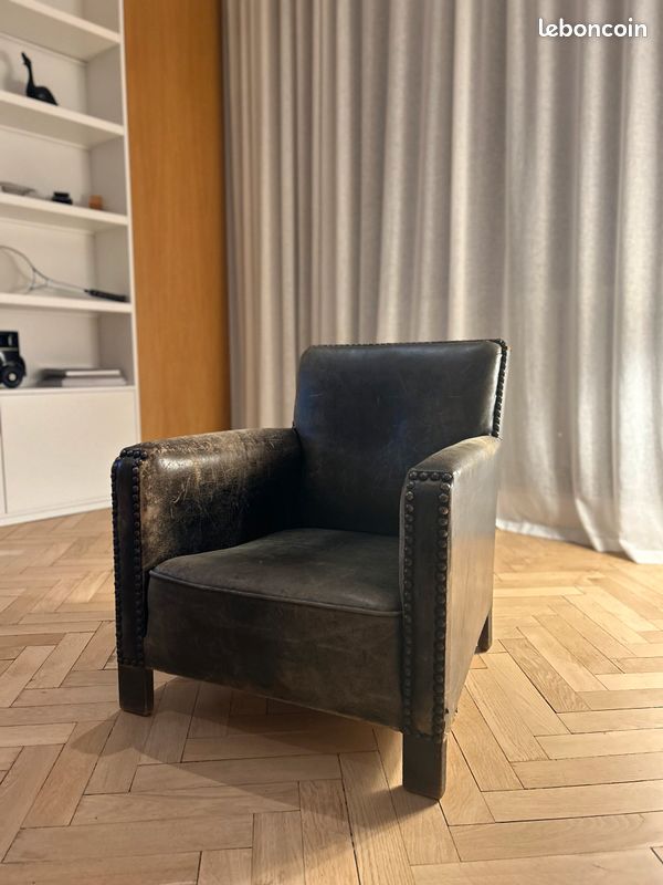 Fauteuil vintage en cuir style industriel (image 1)
