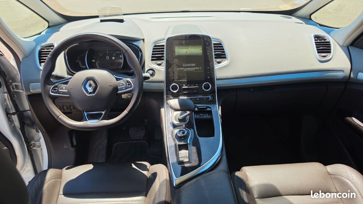 Renault espace V 1.6 dci boîte auto (image 4)