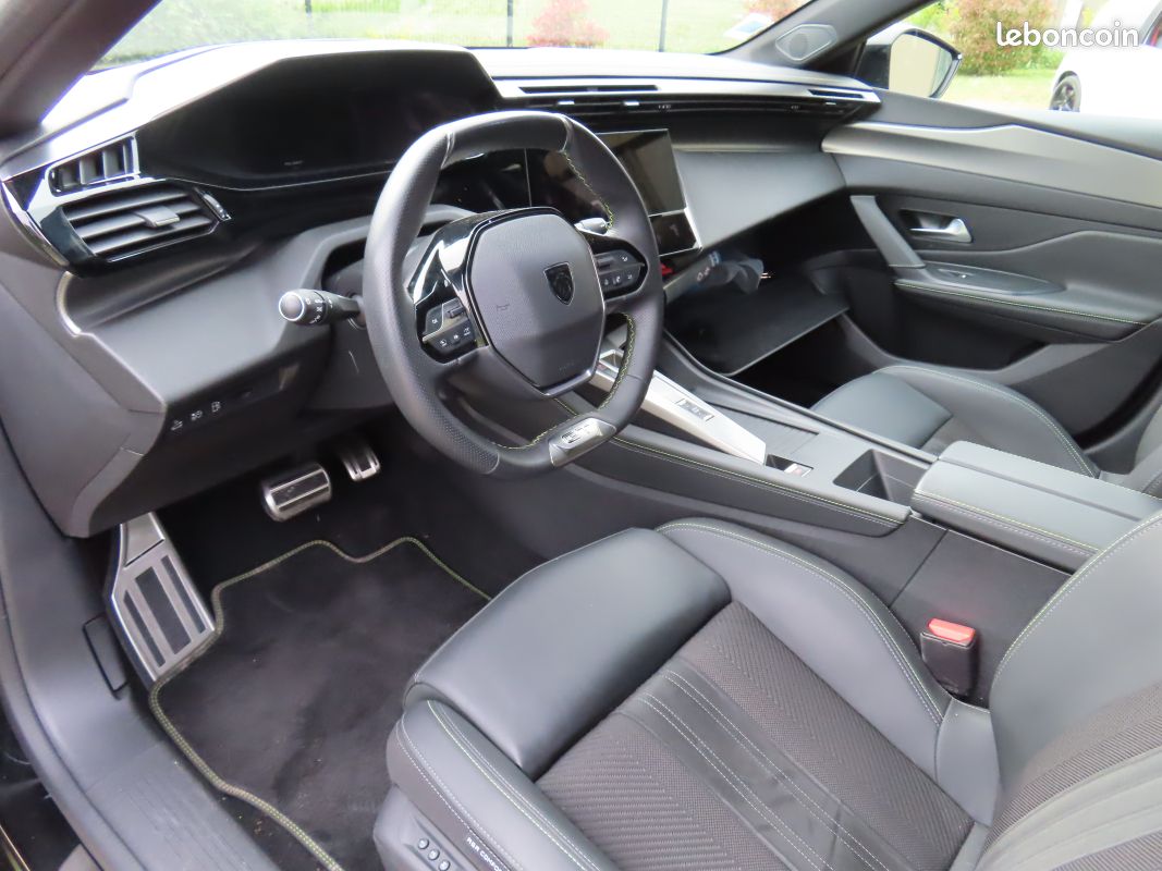 PEUGEOT 308 SW 1.6 16V 225 Hybrid Pack GT 180Cv (image 9)