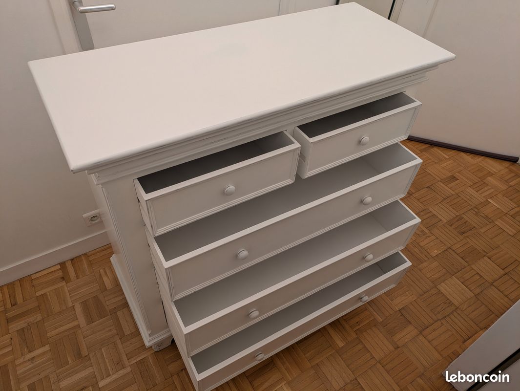 Commode (image 2)