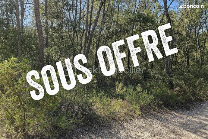 Terrain 9 000 m² Entrecasteaux