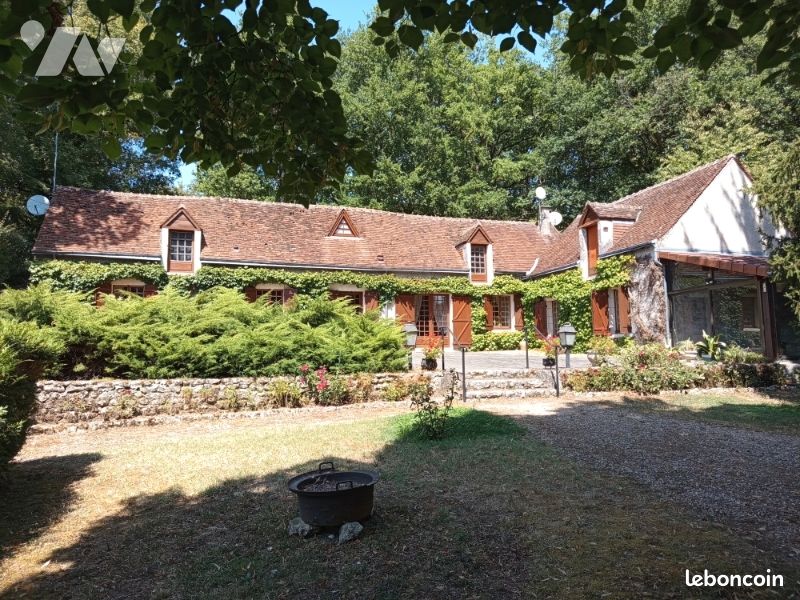 Maison 5 pièces 126 m² · à Luzillé · 126 m² · 260 000 €
