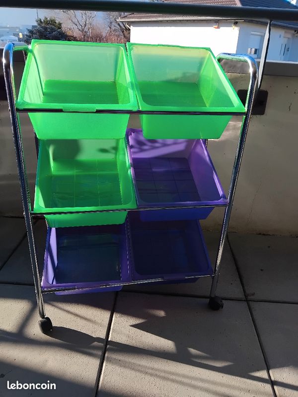 Meuble à roulette (image 1)