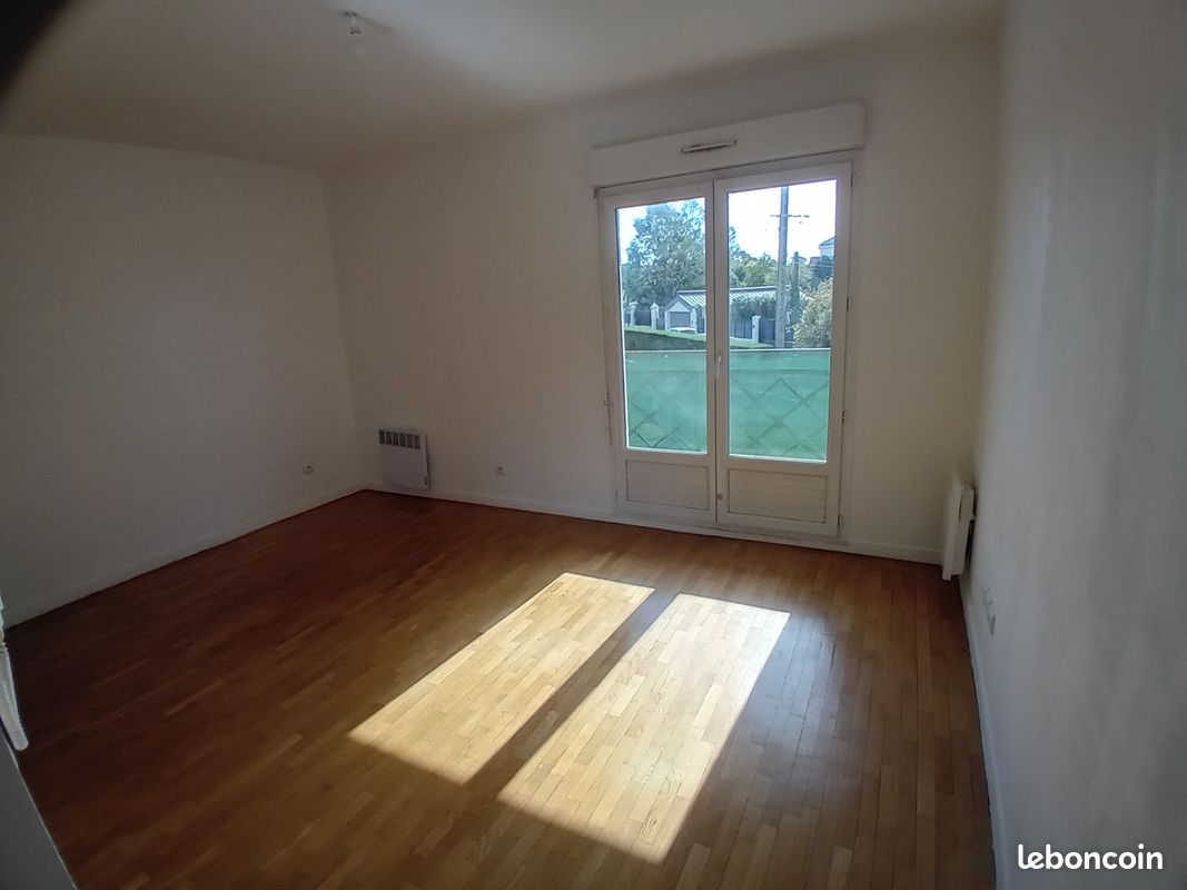 Appartement 1 pièce 23 m² · à Longjumeau · 23 m² · 710 €/mois