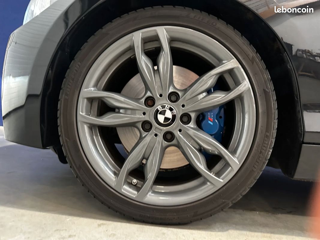 BMW Série 1 M135I 320ch - 2014 - 78 900 km - Suivi complet - Faible kilométrage (image 25)