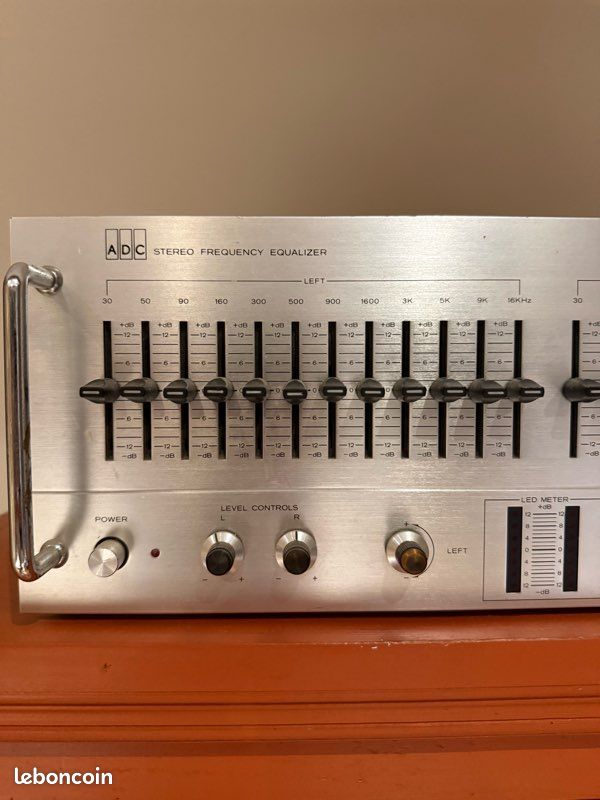 used ADC Stereo Frequency Equalizer Sound Shaper 2 IC AS IS used ADC Stereo Frequency Equalizer Sound Shaper 2 IC AS IS