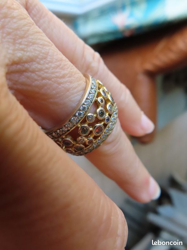 Bague En Plaqué Or Avec Zirconias - Taille 56 - Marque Avon - Occasion