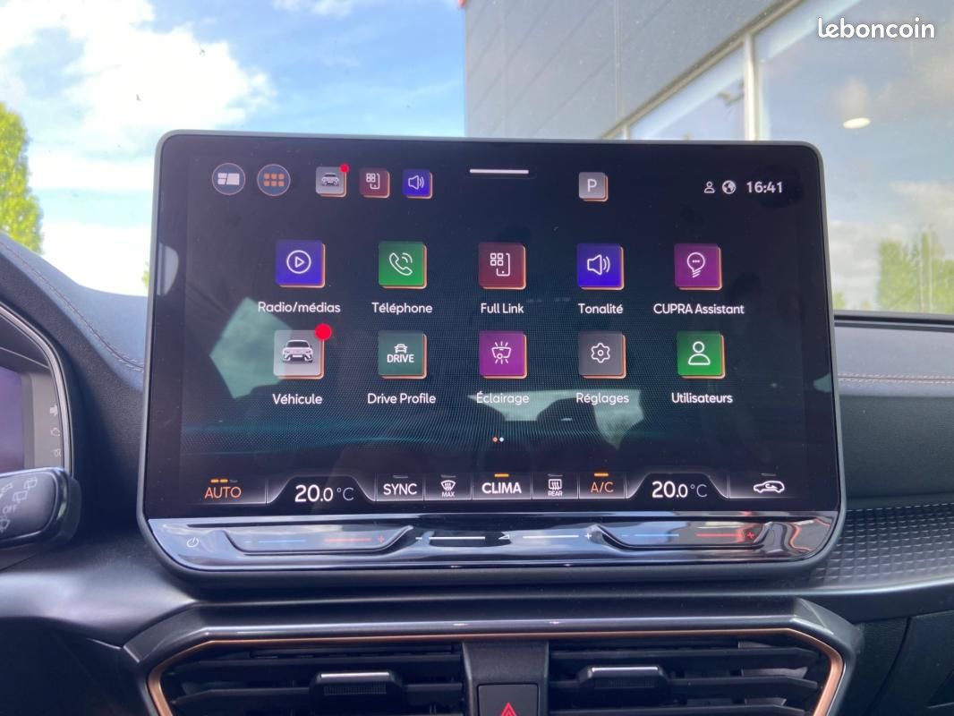 Cupra Leon 1.5 eTSI Hybrid 150 ch DSG7 V (image 15)